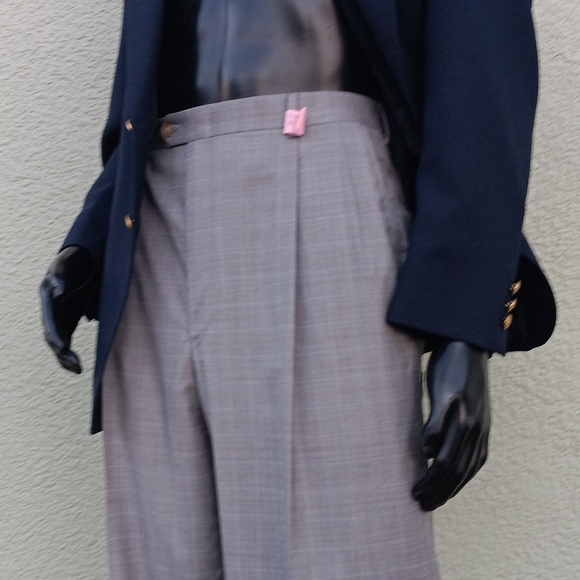 HART SCHAFFNER MARX MEN´S PURE WOOL DOUBLE PLEATED...